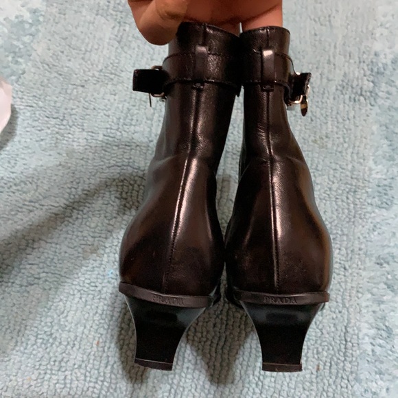 PRADA LEATHER BOOTS - Picture 5 of 12